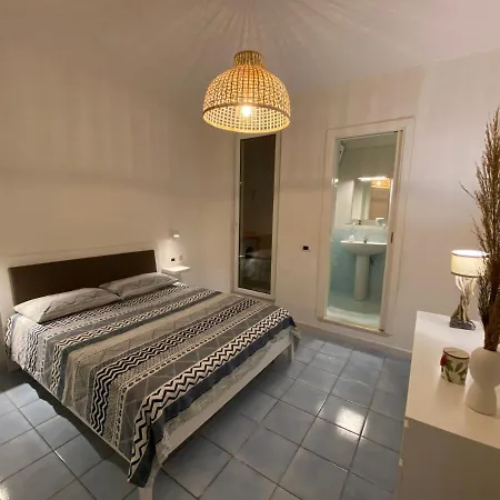 L'oleandro Apartament Scario